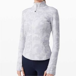 Lululemon Define Jacket Lux Jacquard, size 6, PTMN, White Camo, NWT